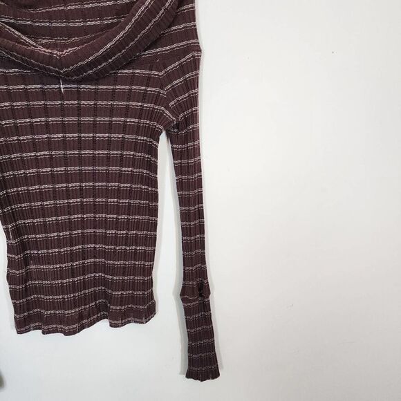 NWT Free People Snowbunny Off The Shoulder Semi Sheer Metallic Top Size Large - Picture 4 of 13